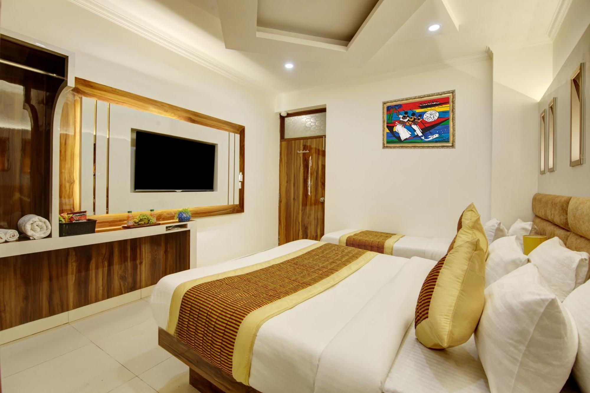Hotel Star Villa - Front Of New Delhi Railway Station & 5 Minute From Connaught Place Екстер'єр фото