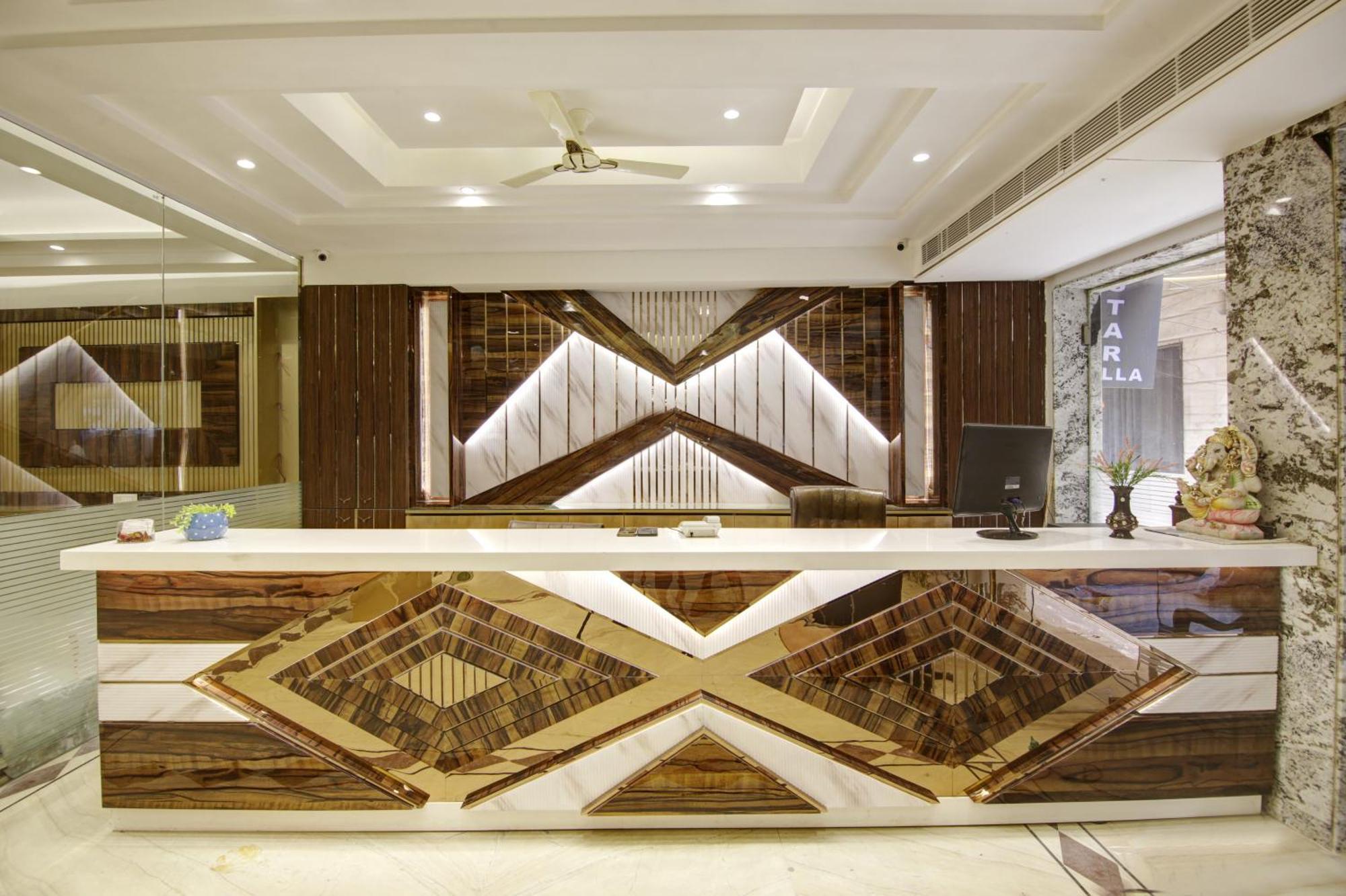 Hotel Star Villa - Front Of New Delhi Railway Station & 5 Minute From Connaught Place Екстер'єр фото
