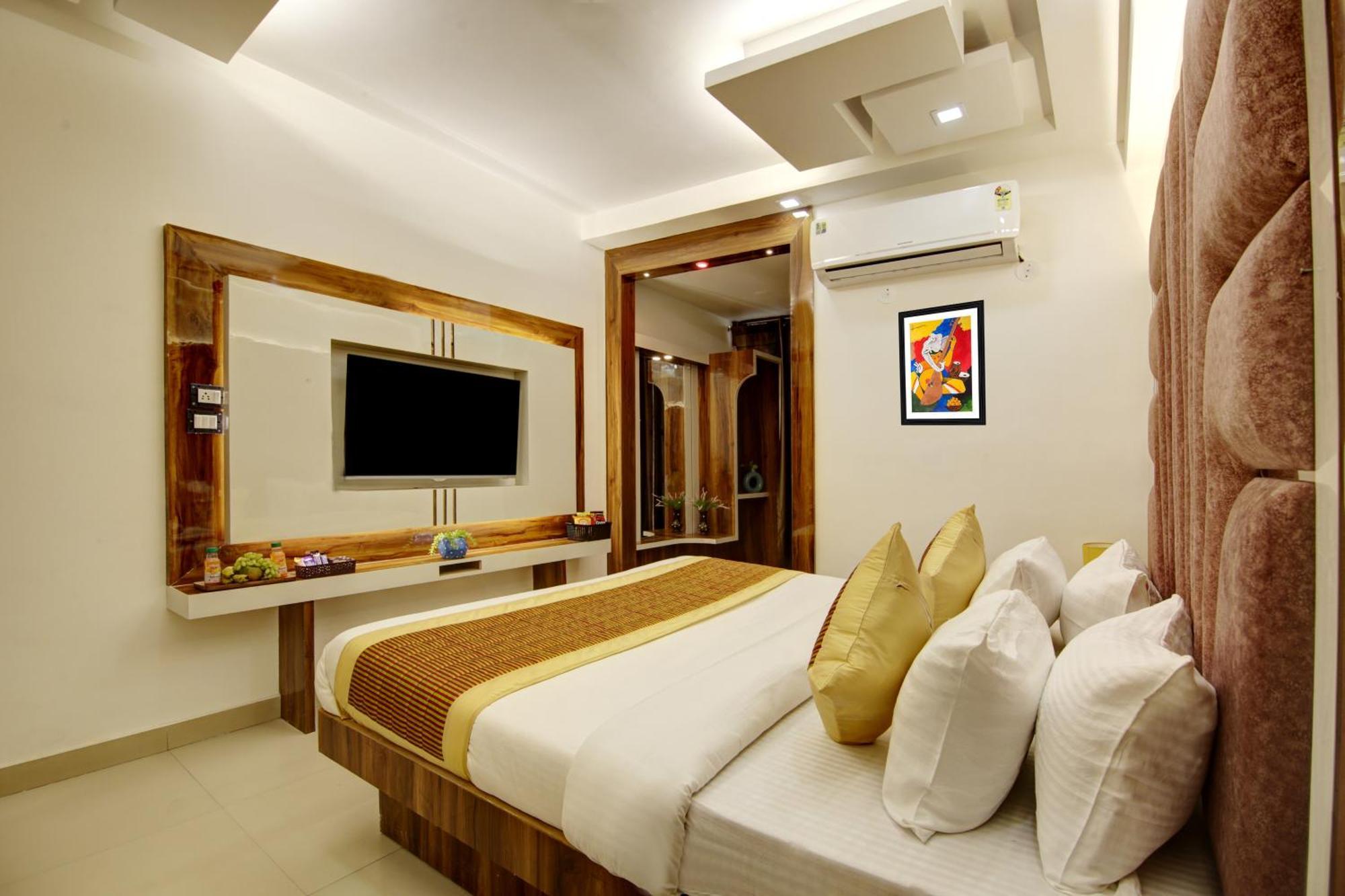 Hotel Star Villa - Front Of New Delhi Railway Station & 5 Minute From Connaught Place Екстер'єр фото
