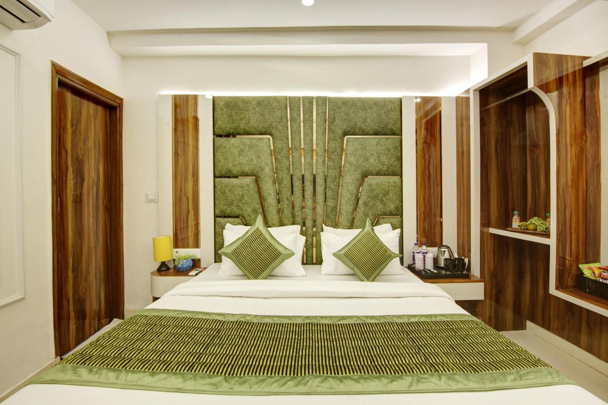 Hotel Star Villa - Front Of New Delhi Railway Station & 5 Minute From Connaught Place Екстер'єр фото