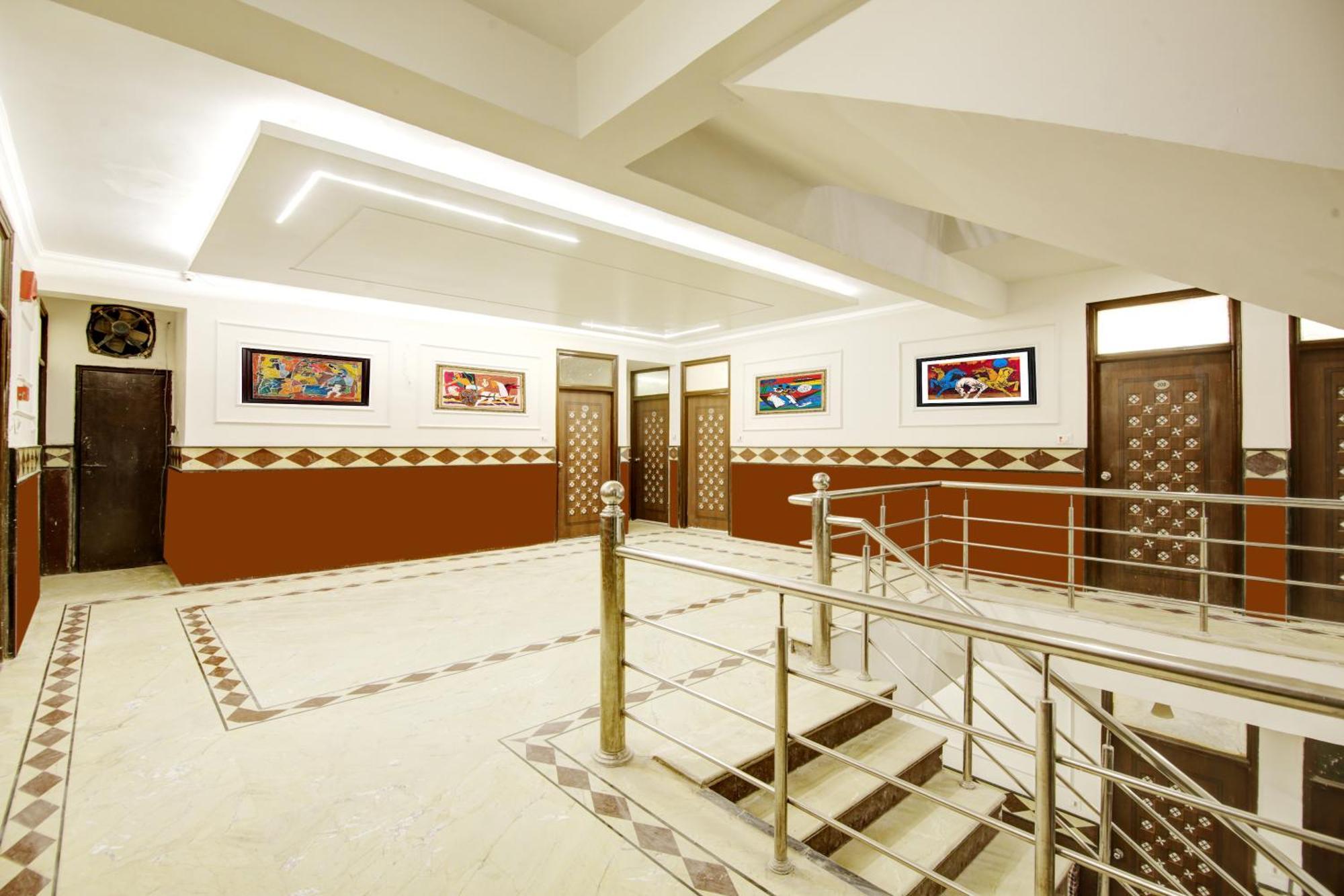 Hotel Star Villa - Front Of New Delhi Railway Station & 5 Minute From Connaught Place Екстер'єр фото